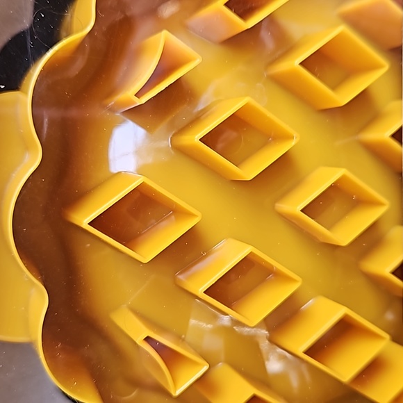 Vintage 2009 NIB William-Sonoma Lattice Pocket Pie Lattice Mold Mini Pie Maker - Picture 10 of 17